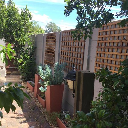 The Buddha Garden Cape Town Exterior foto